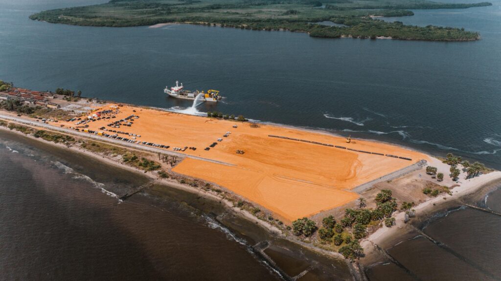 1001375324-1024x575 ‎Kongo Central : Judith Suminwa booste le chantier du port en eau profonde de Banana et le développement socioéconomique