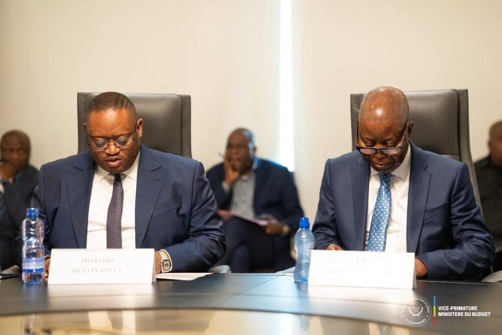 MUZITO-FMI-1-2-1024x684 Troïka politique : Adolphe Muzito et Doudou Fwamba en faveur d’un cadre macroéconomique stable et solide 