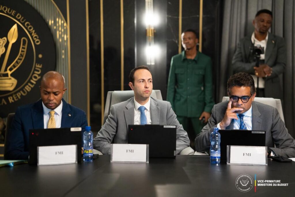 VPM-MUZITO-FMI-2-1024x684 Troïka politique : Adolphe Muzito et Doudou Fwamba en faveur d’un cadre macroéconomique stable et solide 