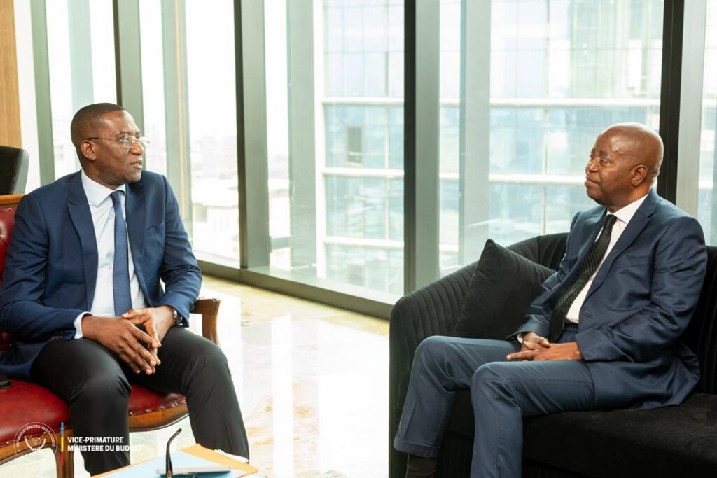 VPM-MUZITO-GUYLAIN-NYEMBO-2-1024x683 RDC-climat des affaires : Adolphe Muzito et Guylain Nyembo saluent l'évolution de la mise en œuvre des réformes