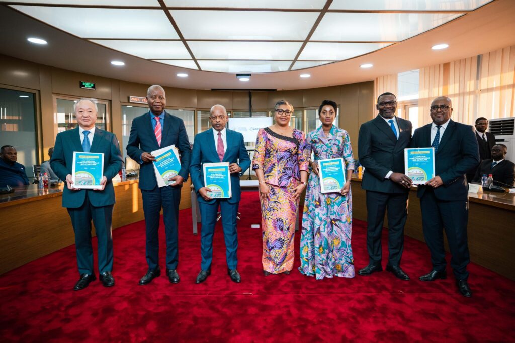 1001471451-1024x683 ‎Projet d'extension de la capitale-RDC : Gouvernement et consortium SCSZ scellent l'avenir économique de Kinshasa