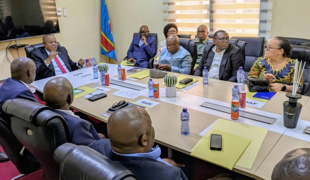 1001491614-1024x595 RDC-Administration du Budget : Le Secrétaire Général NKE SANA MOKO Pierrot prêche la discipline et la gouvernance budgétaire