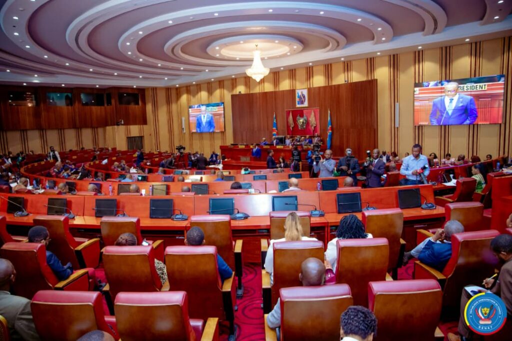 1001497129-1024x683 ‎Sénat-RDC : Pendant que la prorogation de l'état de siège en Ituri et au Nord-Kivu est autorisée, les élus des élus exigent des éclaircissements sur le PDL-145 Territoires