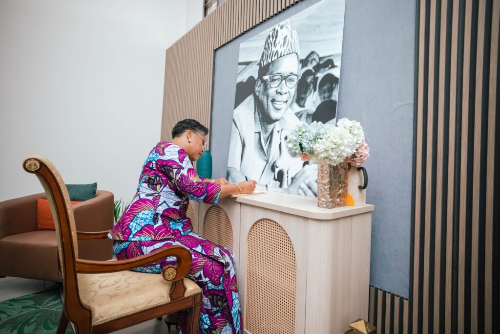 1001501164-1024x683 La PM Judith Suminwa au coeur de l'héritage Mobutu : « On ne peut pas effacer l'histoire »