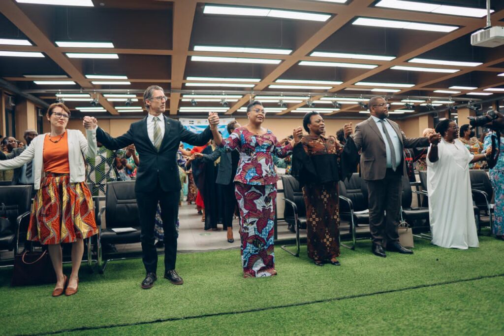 1001501767-1-1024x682 RDC-solidarité féminine : “Ensemble, bâtissons un Congo fort et inclusif", dixit J. Sumunwa