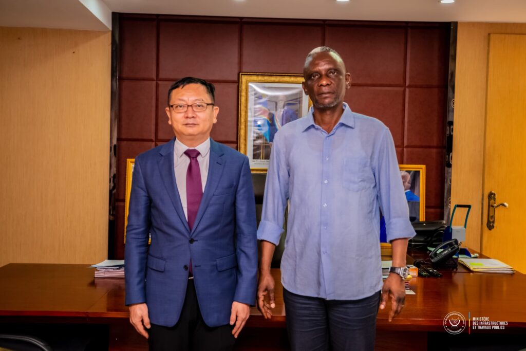 IMG-20251023-WA0022-1024x683 Dynamisation de la coopération infrastructurale Chine-RDC : John Banza Lunda plaide pour un accompagnement technique et financier