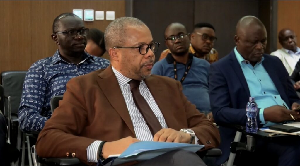 1001511921-1-1024x567 ‎RDC : Le Ministre des ITP John Banza met le bouché double pour la concertation nationale et les travaux d'urgence à Kinshasa