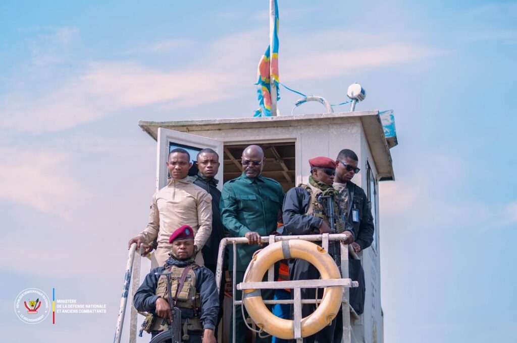 1001517134-1024x681 ‎RDC-Tshopo : Le VPM Guy Kabombo Muadiamvita salue le patriotisme des recrues du centre Lokosa et insite sur le respect des standards