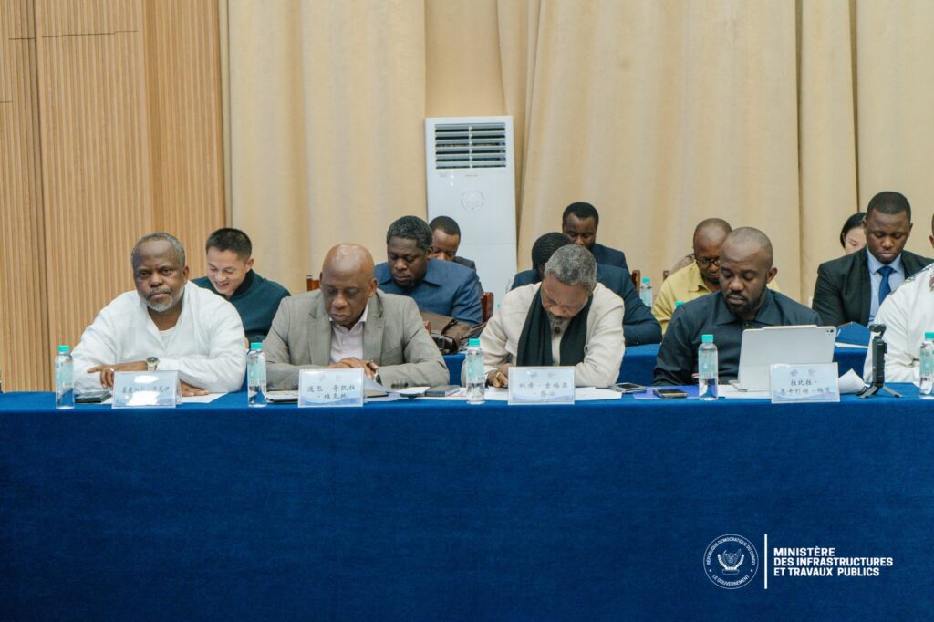 1001538878-2-1024x682 ‎RDC-Chine : À Guanxi John Banza Lunda tient à implémenter trois grands projets structurants pour booster les infrastructures du pays