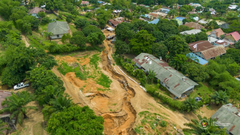 1001571689-1024x576 ‎RDC : Le Gouvernement lance un chantier d’urgence pour sauver le plateau des professeurs de l'UNIKIN