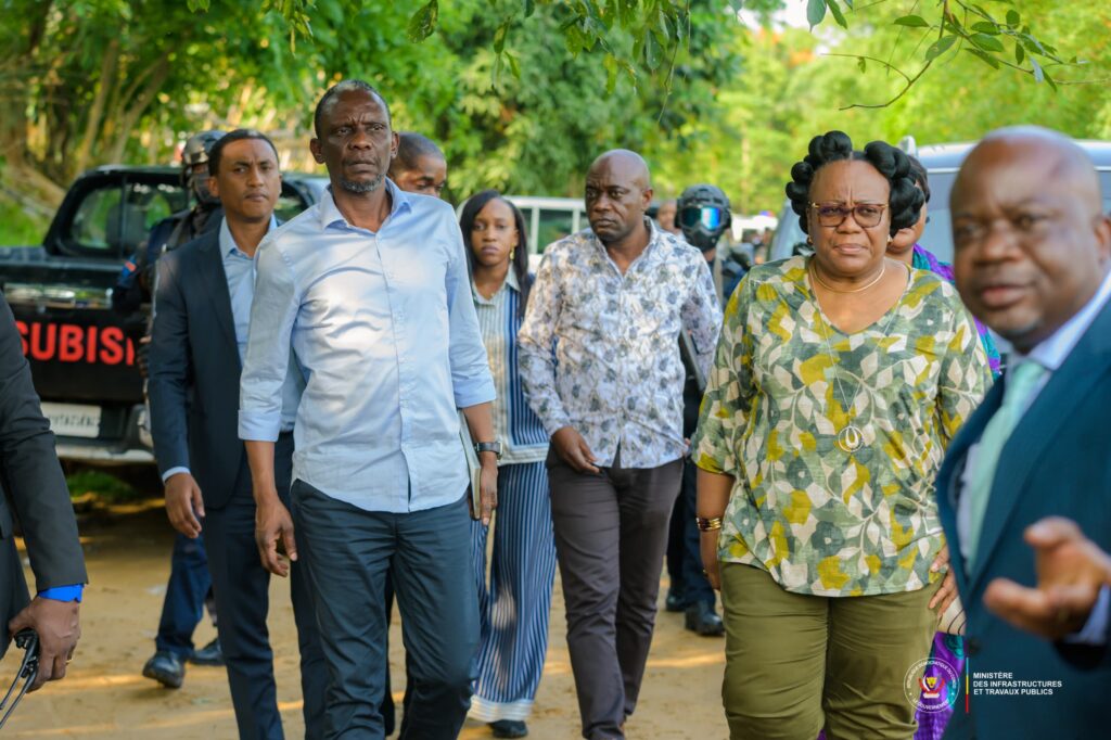 1001571698-1024x682 ‎RDC : Le Gouvernement lance un chantier d’urgence pour sauver le plateau des professeurs de l'UNIKIN