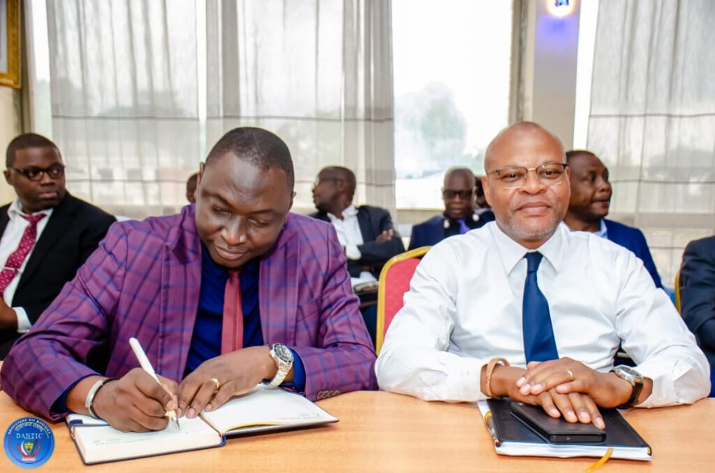 1001961090-2-1024x678 ‎RDC- BUDGET: Au nom du VPM Adolphe MUZITO FUMUTSHI, la Secrétaire Générale Jeanne Odette GOLOMINGI lance les travaux de revue des politiques sectorielles