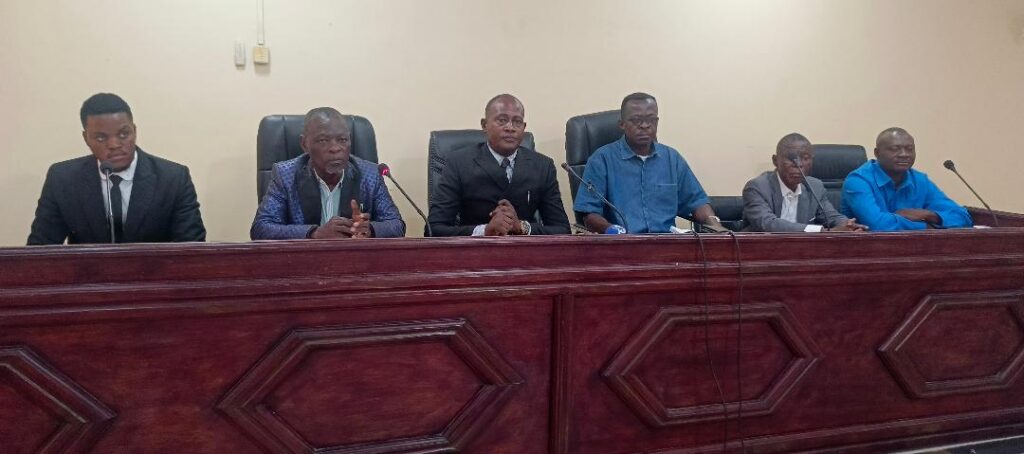 PHC-SYNDICAT1-1024x454 RDC : L’Intersyndicale de PHC S.A met en garde contre toute tentative de disparition de sa firme centenaire 