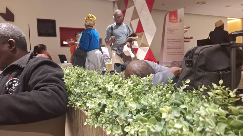1002331400 ‎Royal Air Maroc/Casablanca : Des passagers congolais  bloqués sans raison valable à l'aéroport Muhammed V
