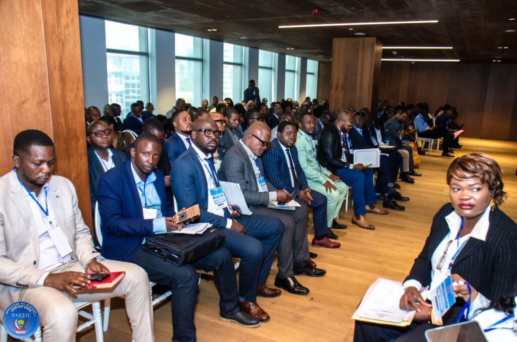 1002564578-1024x678 ‎RDC : le VPM du Budget Adolphe MUZITO donne le coup d'envoi des travaux des Conférences de Performance