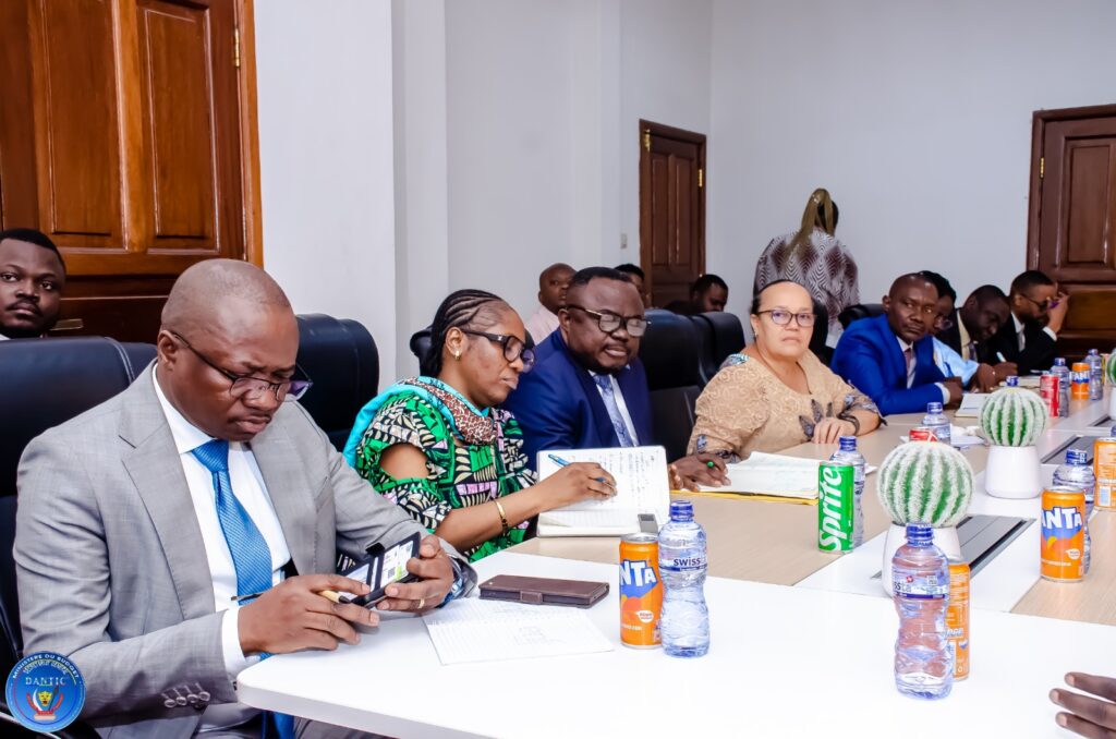 1002864547-1024x678 ‎RDC : Echanges fructueux entre l’Administration du Budget et les Experts de la Banque Mondiale