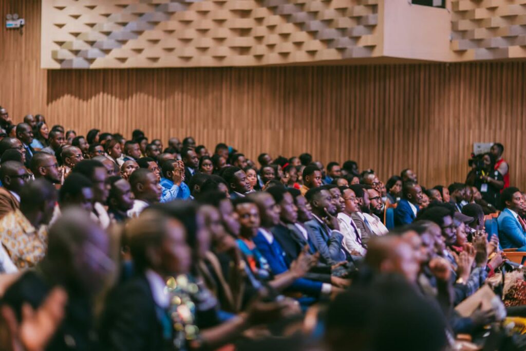 1002869180-1024x683 « Débout Jeunes Congolais » : le Gouvernement Suminwa matérialise une vision présidentielle en faveur de l'entreprenariat des jeunes