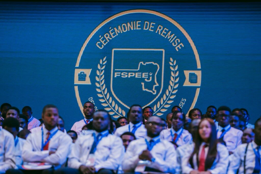 1002869181-1024x682 « Débout Jeunes Congolais » : le Gouvernement Suminwa matérialise une vision présidentielle en faveur de l'entreprenariat des jeunes