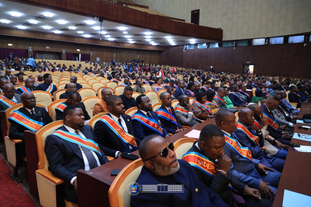 1002875839-1024x682 RDC-Rentrée parlementaire : "bilan positif de la dernière session, et dialogue national", au coeur de l'adresse d’Aimé Boji Sangara à la Chambre basse
